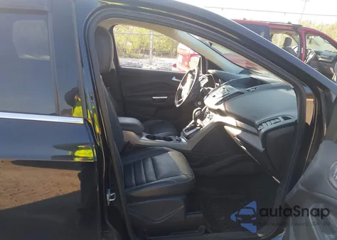 2016 Ford Escape Se z USA, uszkodzony, nr VIN 1FMCU9GX0GUC07995